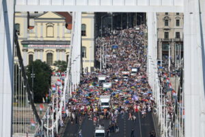 Po Orbánovom páde sa vrátil aj Pride pochod, v Budapešti sa ho napriek horúčavám...