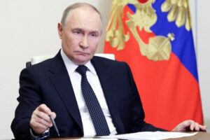 Obráti ruská armáda zbrane proti Kremľu? Zadržali muža, ktorý vyzval Putina na s...