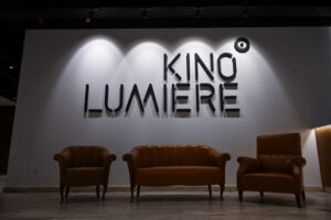 Kino Lumière v lete ponúkne pravidelné pondelkové premietania kultových a prelom...
