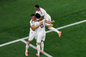 Osemfinále MS: Španieli zakývali Ronaldovi na rozlúčku, Belgičania zasa domácim ...