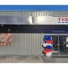Tesco za rok zmodernizovalo 36 predajní, otvára vynovený supermarket v Krompacho...