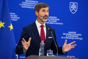 Na pamätníku Pobjednik slávnostne odhalili mená slovenských vojakov. Zahynuli pr...
